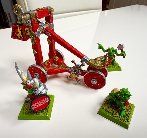 Warhammer orc rock lobber - warhammer,