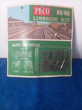 n gauge Lineside kit by Peco