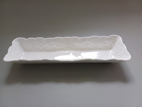 Coalport cabbage leaf - cabbage,