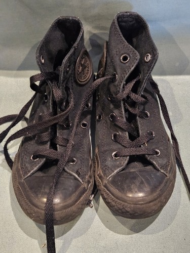 Girls child converse - 12,