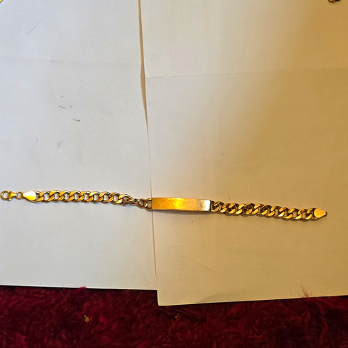 9ct yellow gold curb link - yellow,