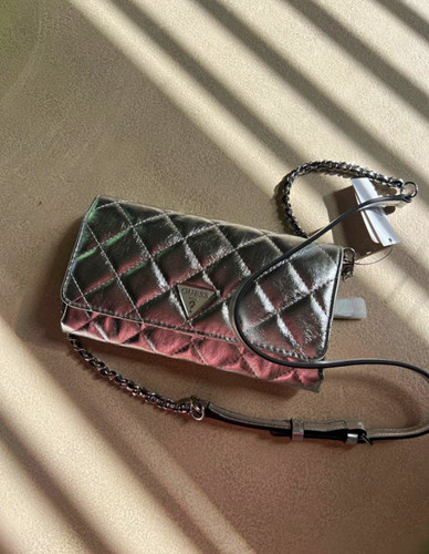 Guess silver metallic quilted - silver,