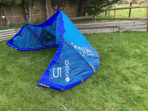 Airush lithium kitesurfing - 5m,