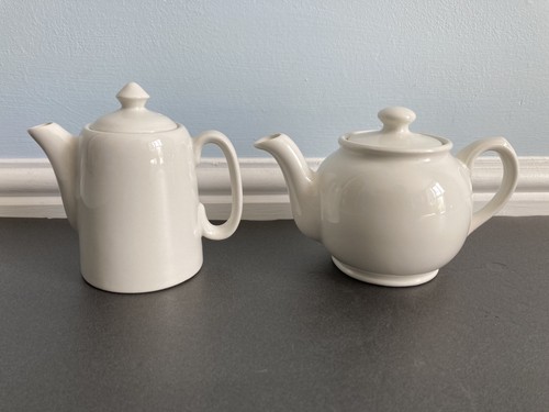 Small vintage white - small, teapots