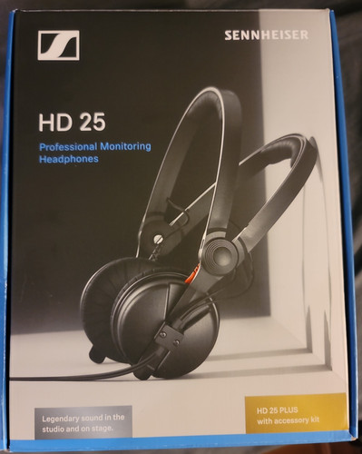 Sennheiser plus on ear - sennheiser, 25