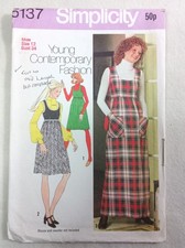 Simplicity  Jumper dress Scoop Neck Sewing Pattern 5137 size 12