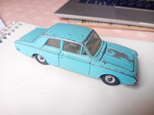 Corgi toys ford - corgi, corsair