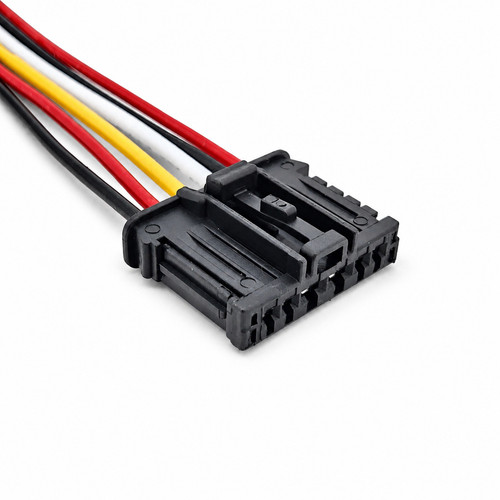 Rear tail light connector - tail,