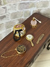 Dolls House 1/12 Scale Miniature Set Of Ladies Dressing Table Accessories 