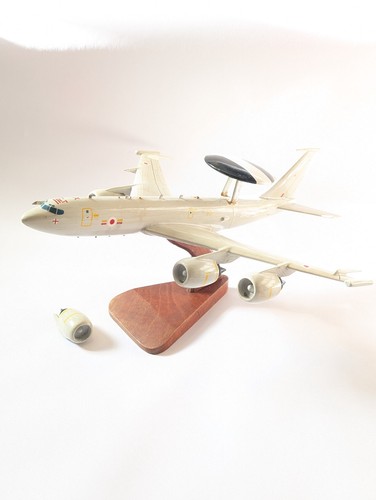 Raf boeing e3d - boeing,