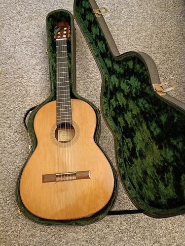 Taurus classical guitar 1968 - guitar,