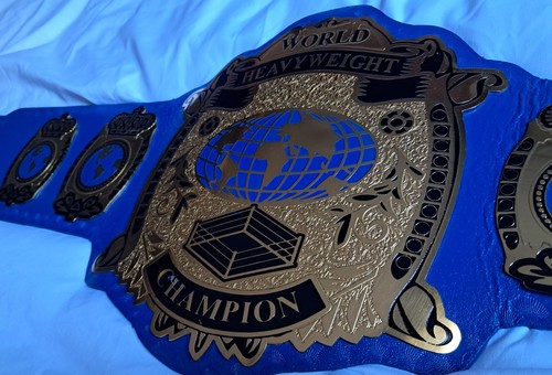 Wrestling heavyweight - wrestling,