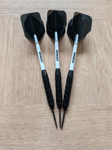 Red dragon gerwyn price brass - gerwyn,