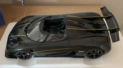 Autoart 79019 koenigsegg - 1/18,