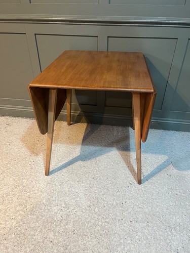 Ercol table extending dining - table,