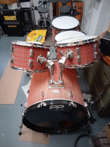 Drum kit - drum,