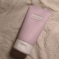 Avon Viva La Vita Body Lotion 150ml New Old Stock