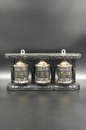 Eight auspicious - in, 1