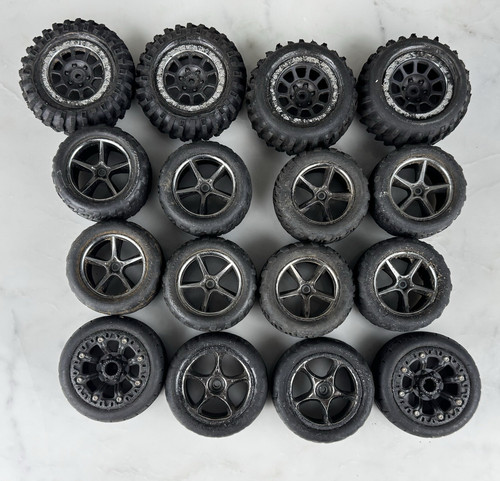 Traxxas revo slash 16 - revo-, 1:16