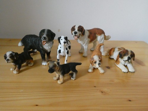 Schleich dog figurine bundle - ,