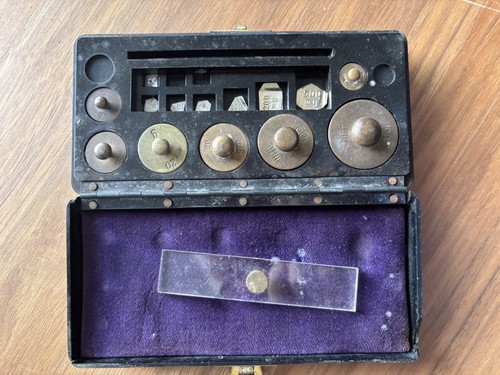 Vintage apothecary scale - apothecary,