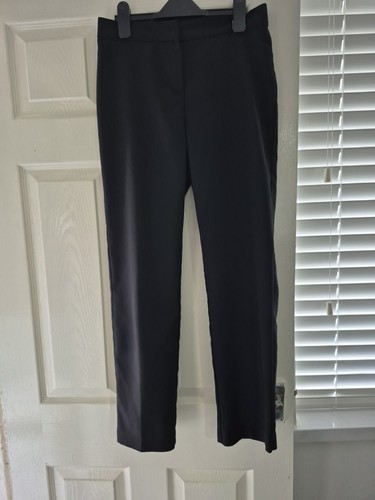 Ladies size regular - 8, straight