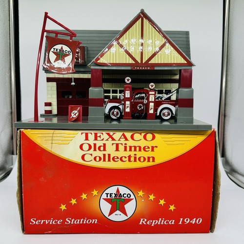 Plastic texaco 1940s - 1940s, fuel
