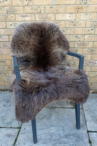Natural sheepskin rug - natural,