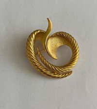 Beautiful Vintage Crown