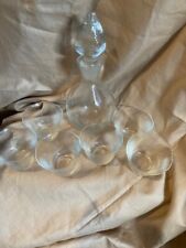 Small decanter and 6 glasses