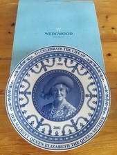 Queen Mother Commemorative Plate 1900-2002, Blue White