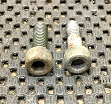 Yamaha tdm850 1995 carb inlet - yamaha,