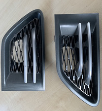 GENUINE RANGE ROVER SPORT L320 (2010 ONWARDS) PAIR OF SIDE WING VENTS 