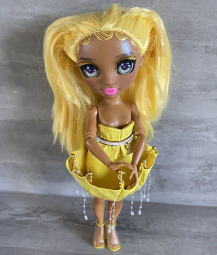 Rainbow high fashion - doll, in
