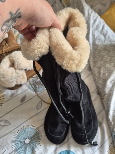 Womans ugg boots - womans,