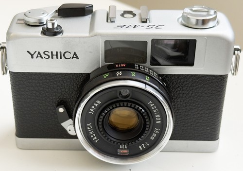 Yashica 35mm film camera - yashica,
