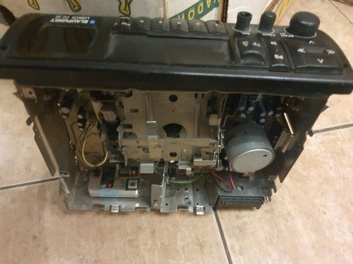 Mitsubishi pajero 1995 - 1995, radio