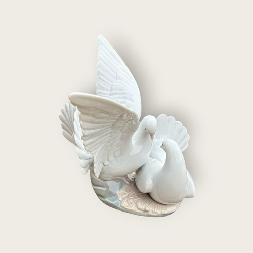 Lladro porcelain doves love - lladro,