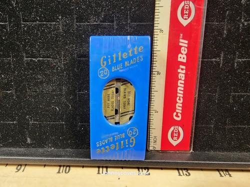 Antique gillette blue blade - blue,