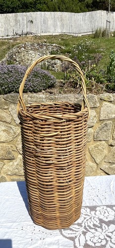 Umbrella stand wicker - , basket