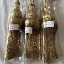 Troynorth Essence Tie Back