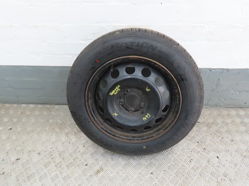 One citroen - one,