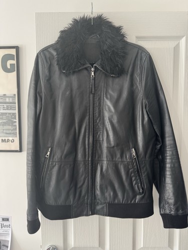 Pretty green leather - pretty,
