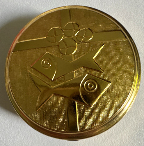 Pyx with bread fish and - pyx,