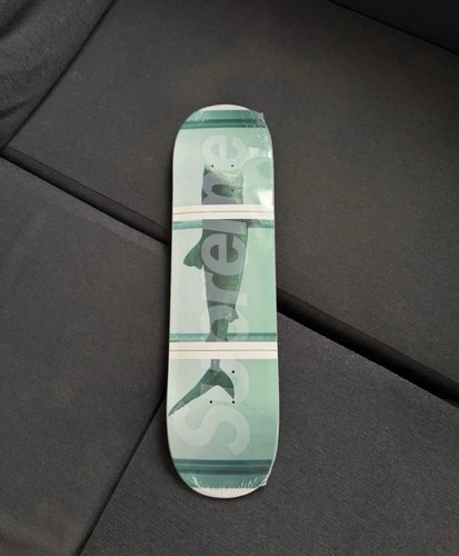 Supreme ss25 damien hirst - supreme,