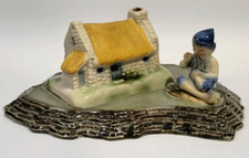 WADE 1960s COTTAGE AND TAILOR ON A MAP OF IRELAND Shamrock Cottage Derivatives