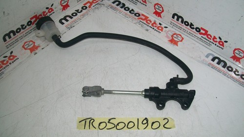 Rear brake cylinder pump - rear,