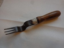 Vintage  C T  Skelton Small Daisy Grubber / Weeder