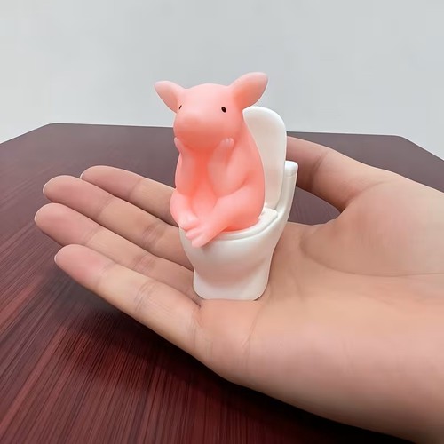 New cute toilet - new, pig