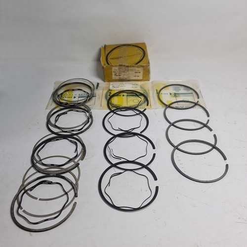 Series segments bands pistons - segments,